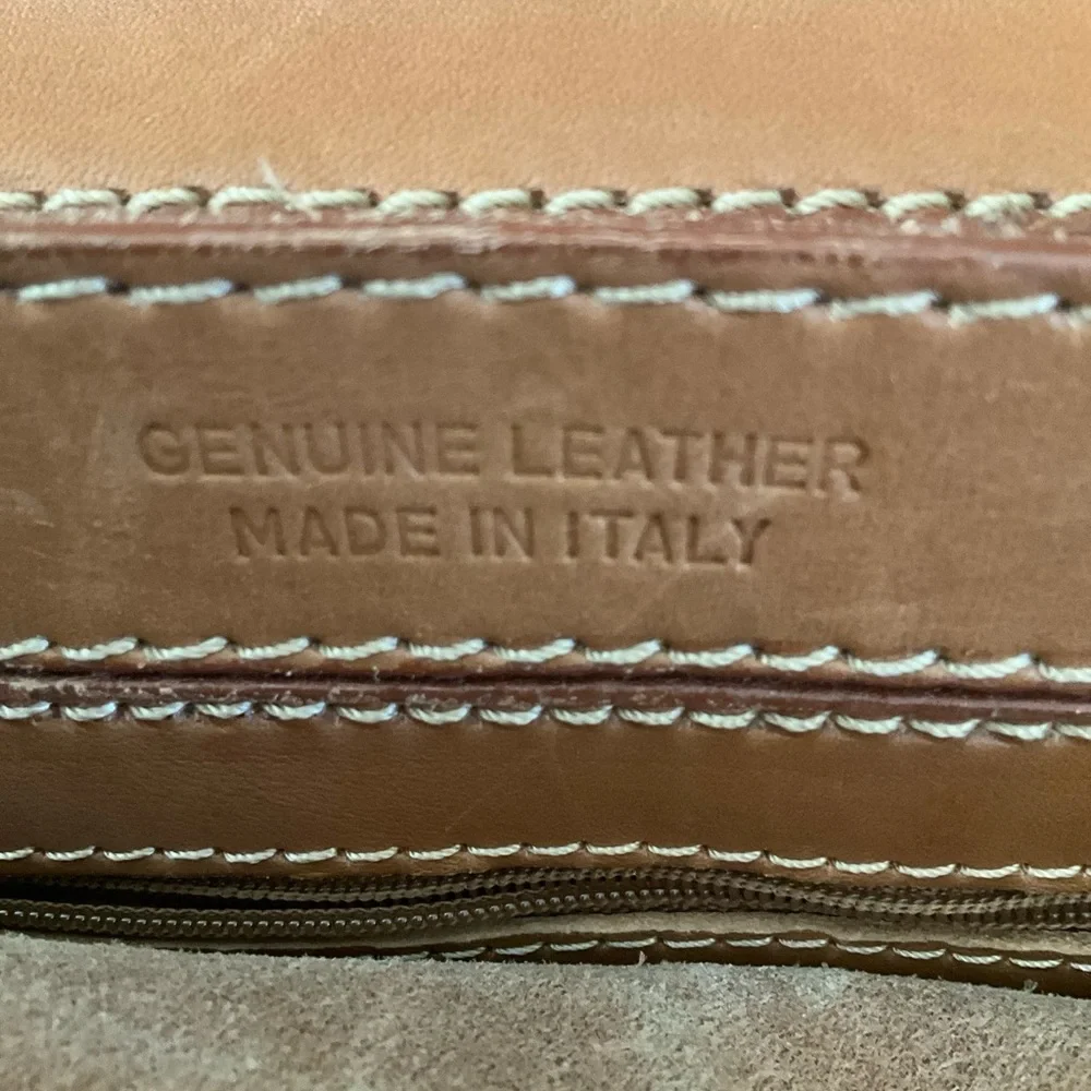 Pre-owned Vintage softside caramel leather made in Italy Briefcase 💼